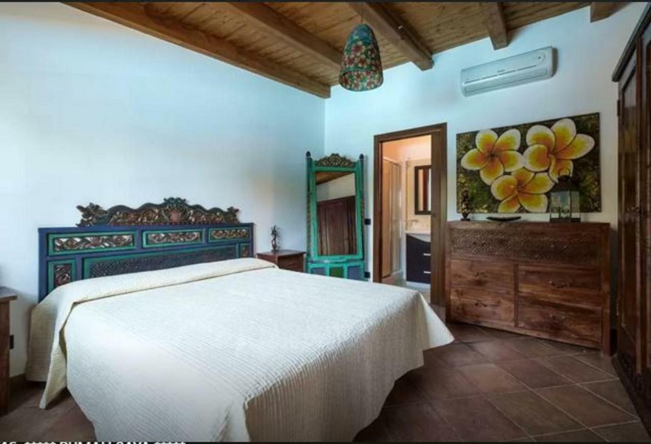 Rumah Saya Campofelice Di Roccella Exterior foto